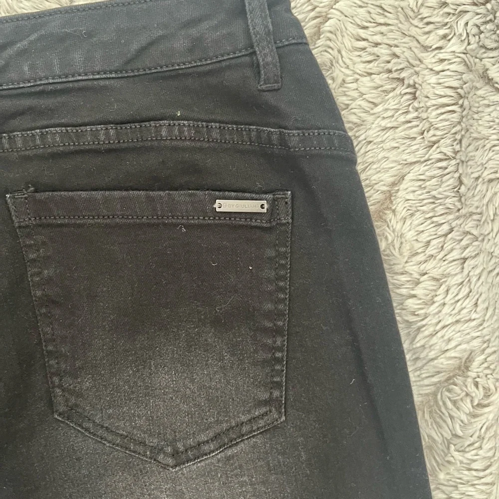NWT G BY GIULIANNA Black Label Embellished Pocket Shorts Size 6